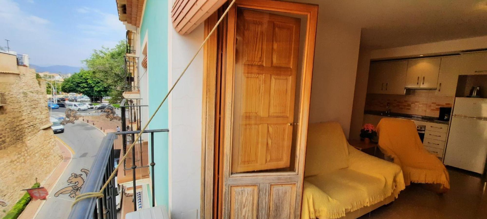Mu, Apartamento Situada En La Muralla Del Casco Historico 빌라조요사 외부 사진