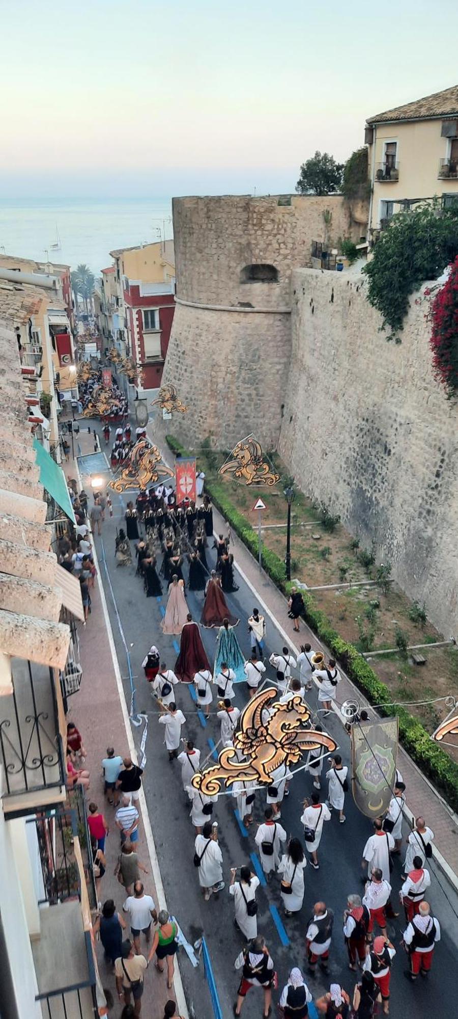 Mu, Apartamento Situada En La Muralla Del Casco Historico 빌라조요사 외부 사진
